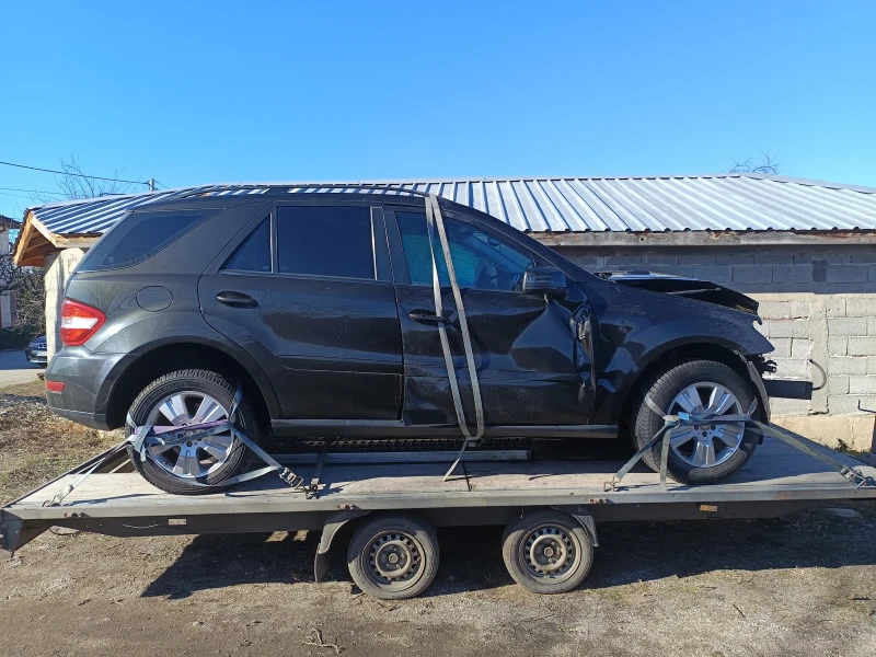 Mercedes-Benz ML 350 CDI 4 MATIC , снимка 2 - Автомобили и джипове - 48823022