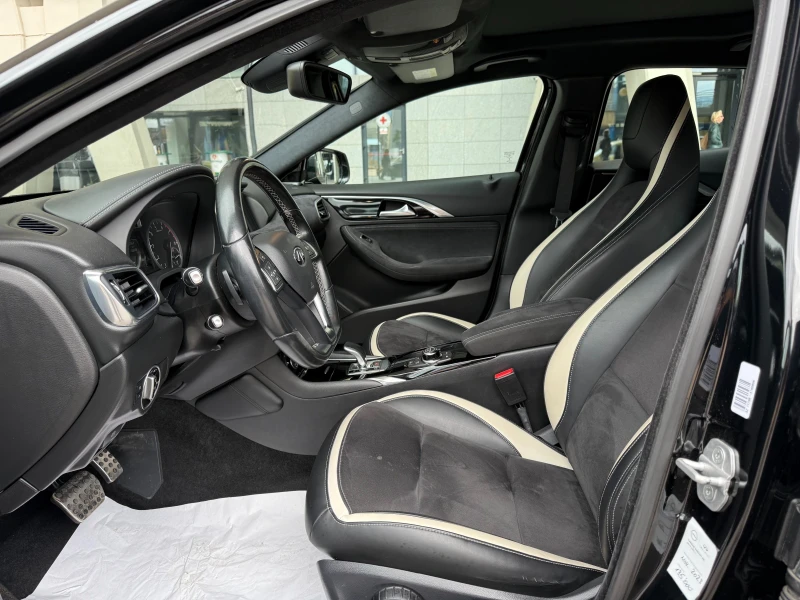 Infiniti Q30 6 МЕСЕЦА ГАРАНЦИЯ/2.0turbo 211к.с./Всички Екстри, снимка 7 - Автомобили и джипове - 51921591