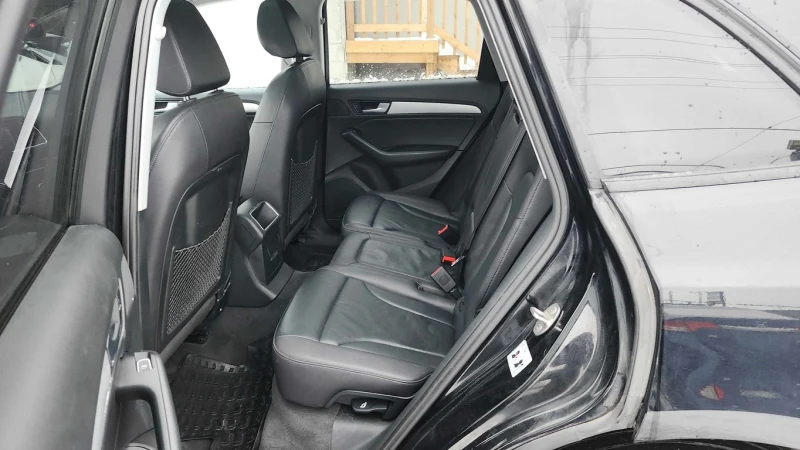 Audi Q5 2.0T Komfort * CARFAX * ПАНОРАМА* ПОДГРЕВИ, снимка 10 - Автомобили и джипове - 53281105