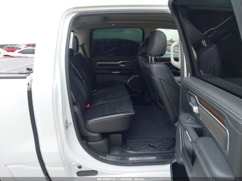 Dodge RAM 1500 Laramie 4X2 5'7 Box, снимка 8 - Автомобили и джипове - 53453758