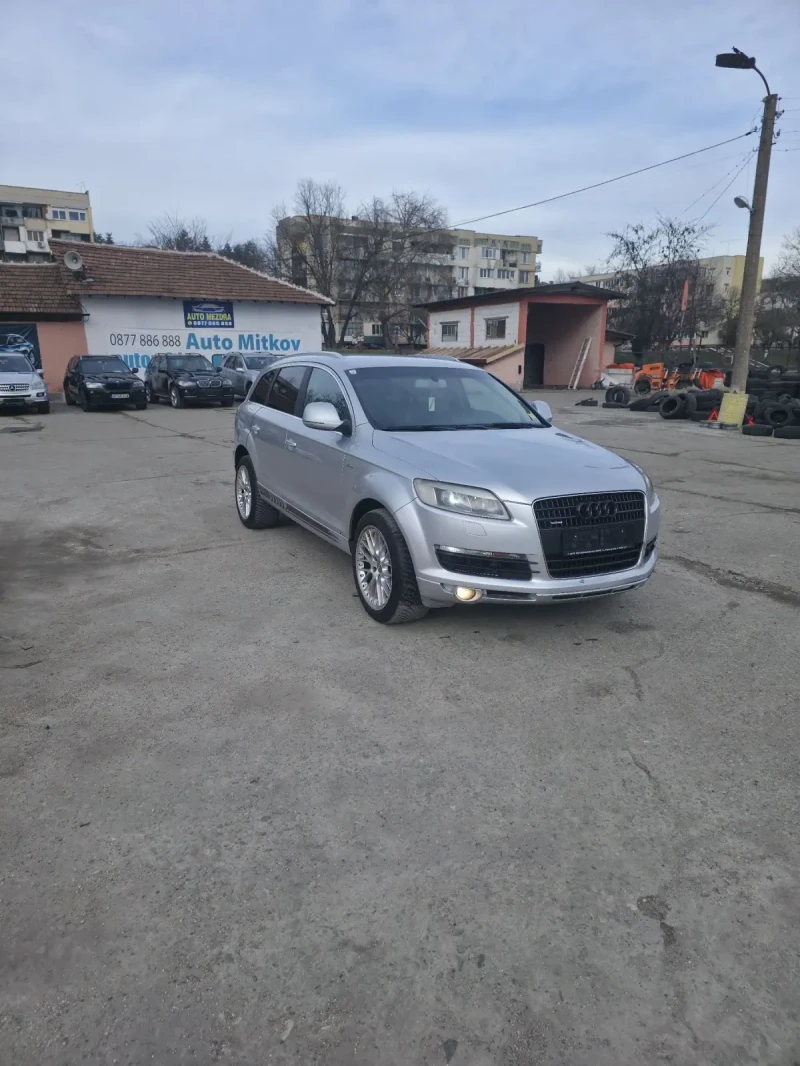 Audi Q7 3.0tdi s-line 7 местен , снимка 5 - Автомобили и джипове - 53580836