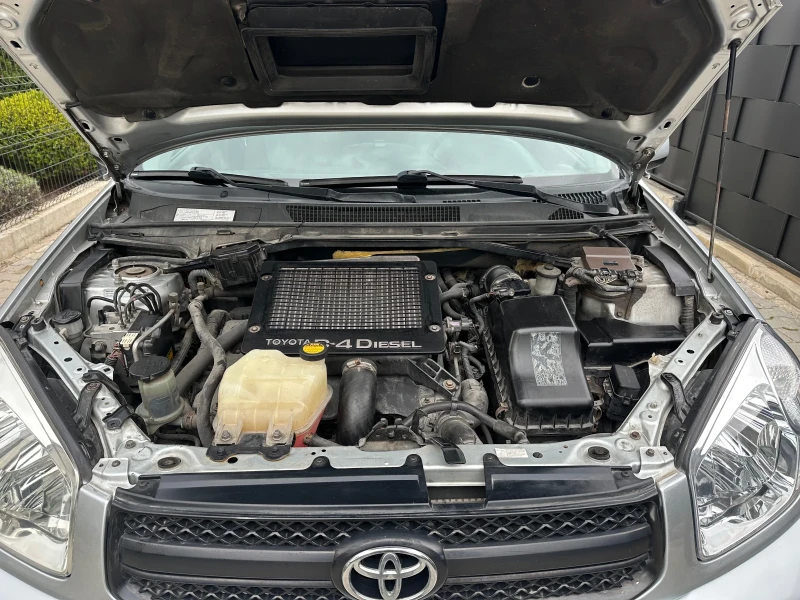 Toyota Rav4 2.0-ДИЗЕЛ+ НАВИГАЦИЯ - 7900 лв. - 48083194 | Car24.bg