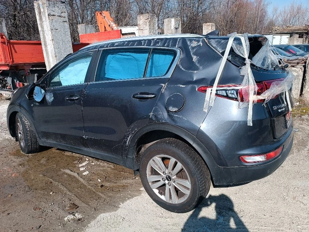 Kia Sportage Автоматик - изображение 3