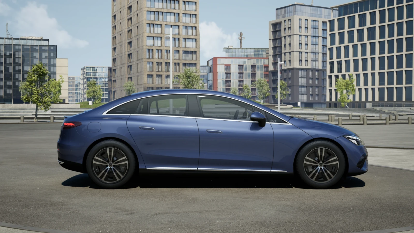 Mercedes-Benz EQE 300 - изображение 3