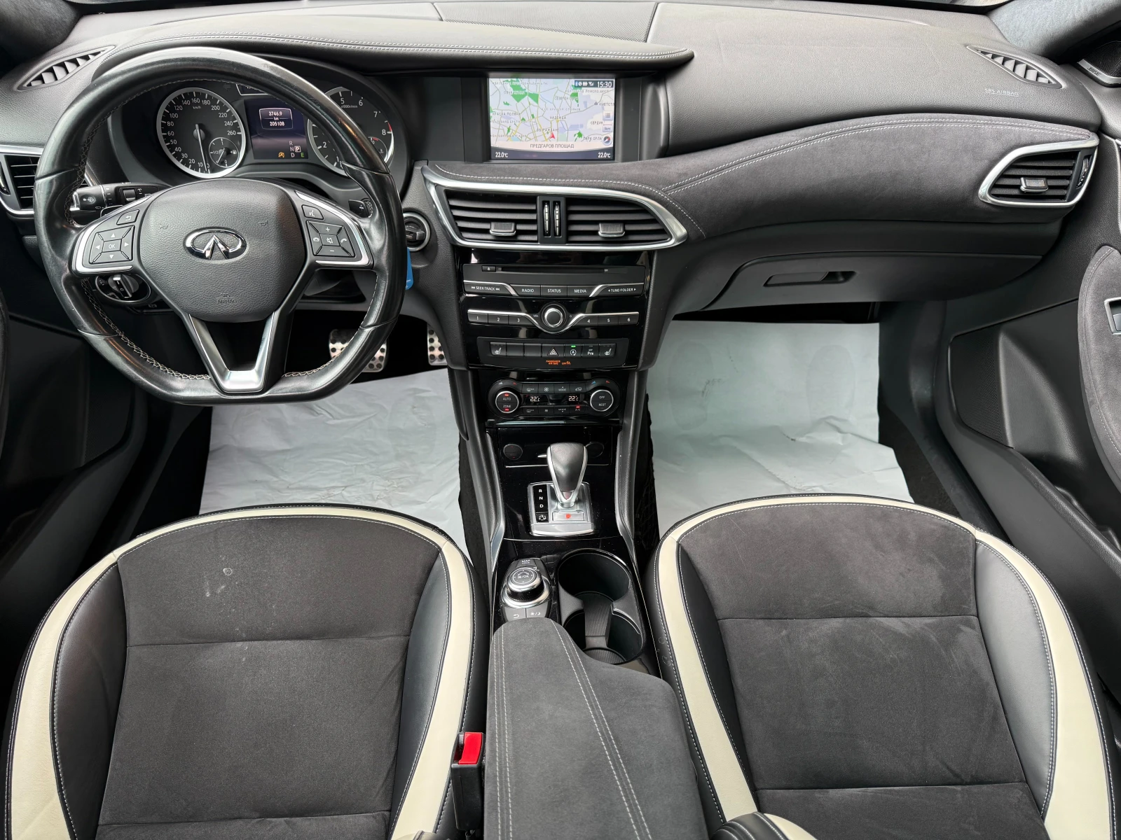 Infiniti Q30 6 МЕСЕЦА ГАРАНЦИЯ/2.0turbo 211к.с./Всички Екстри - изображение 9