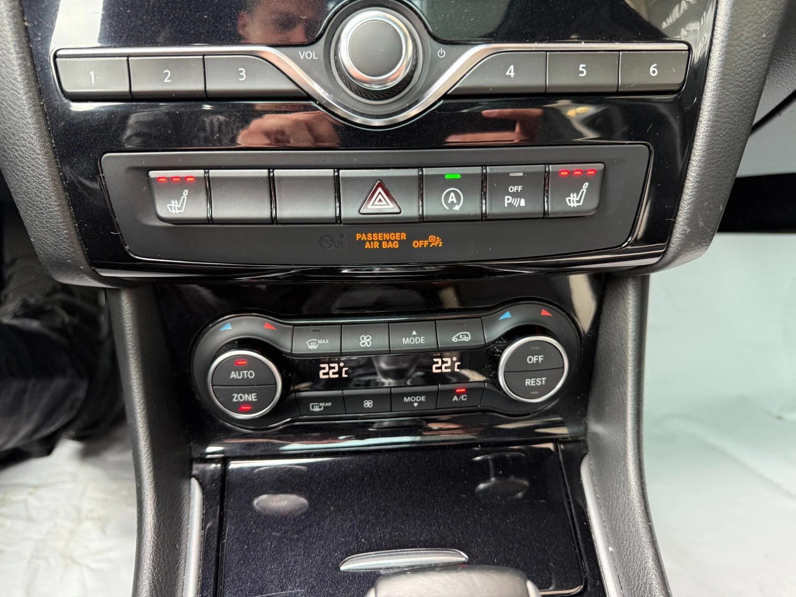 Infiniti Q30 6  /2.0turbo 211../  | Mobile.bg   13