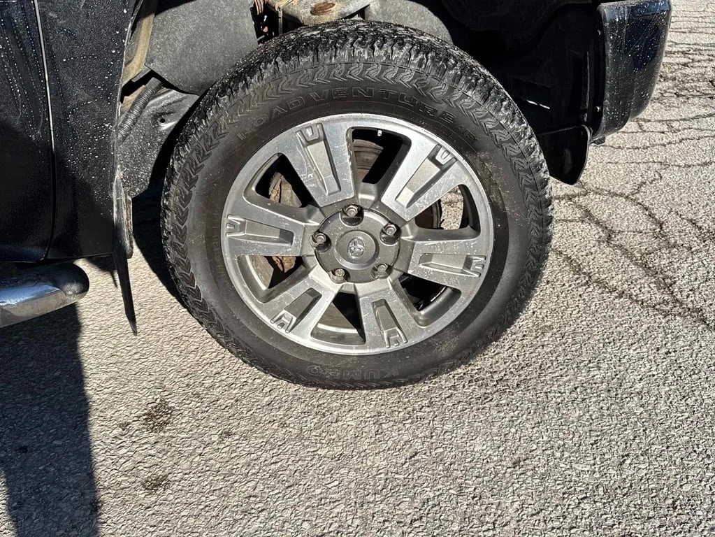 Toyota Tundra * Platinum * CARFAX * ЦЕНА ДО БГ - изображение 8