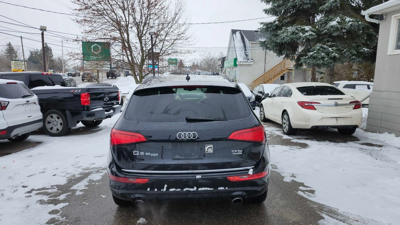 Audi Q5 2.0T Komfort * CARFAX * ПАНОРАМА* ПОДГРЕВИ - изображение 5