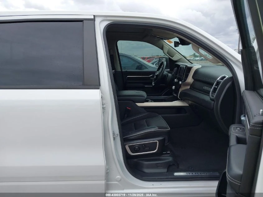 Dodge RAM 1500 Laramie 4X2 5'7 Box - изображение 5