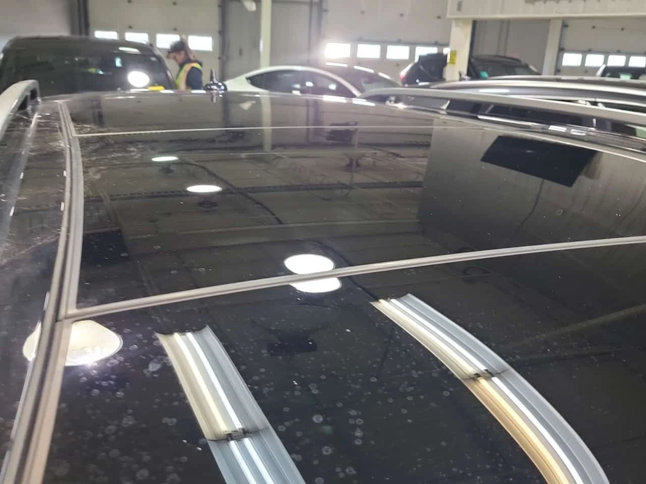 Mercedes-Benz GLE * 550 * ПОДГРЕВИ* ОБДУХВАНЕ* 2 КЛЮЧА* ПАНОРАМА, снимка 6 - Автомобили и джипове - 53870647