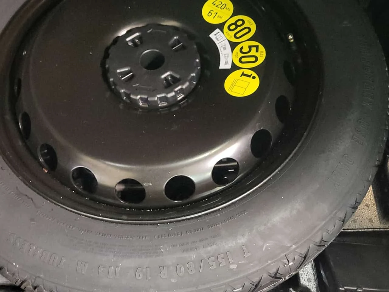 Mercedes-Benz GLE * 550 * ПОДГРЕВИ* ОБДУХВАНЕ* 2 КЛЮЧА* ПАНОРАМА, снимка 15 - Автомобили и джипове - 53870647