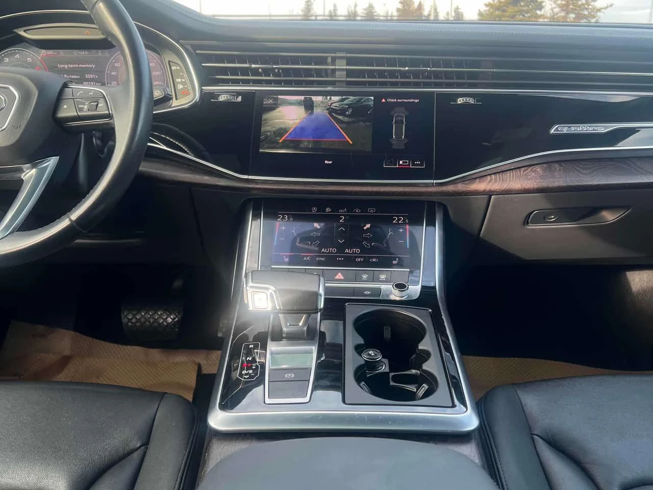 Audi Q7  /CARFAX / CAMERA/ PANO / NAVI , снимка 9 - Автомобили и джипове - 53912707