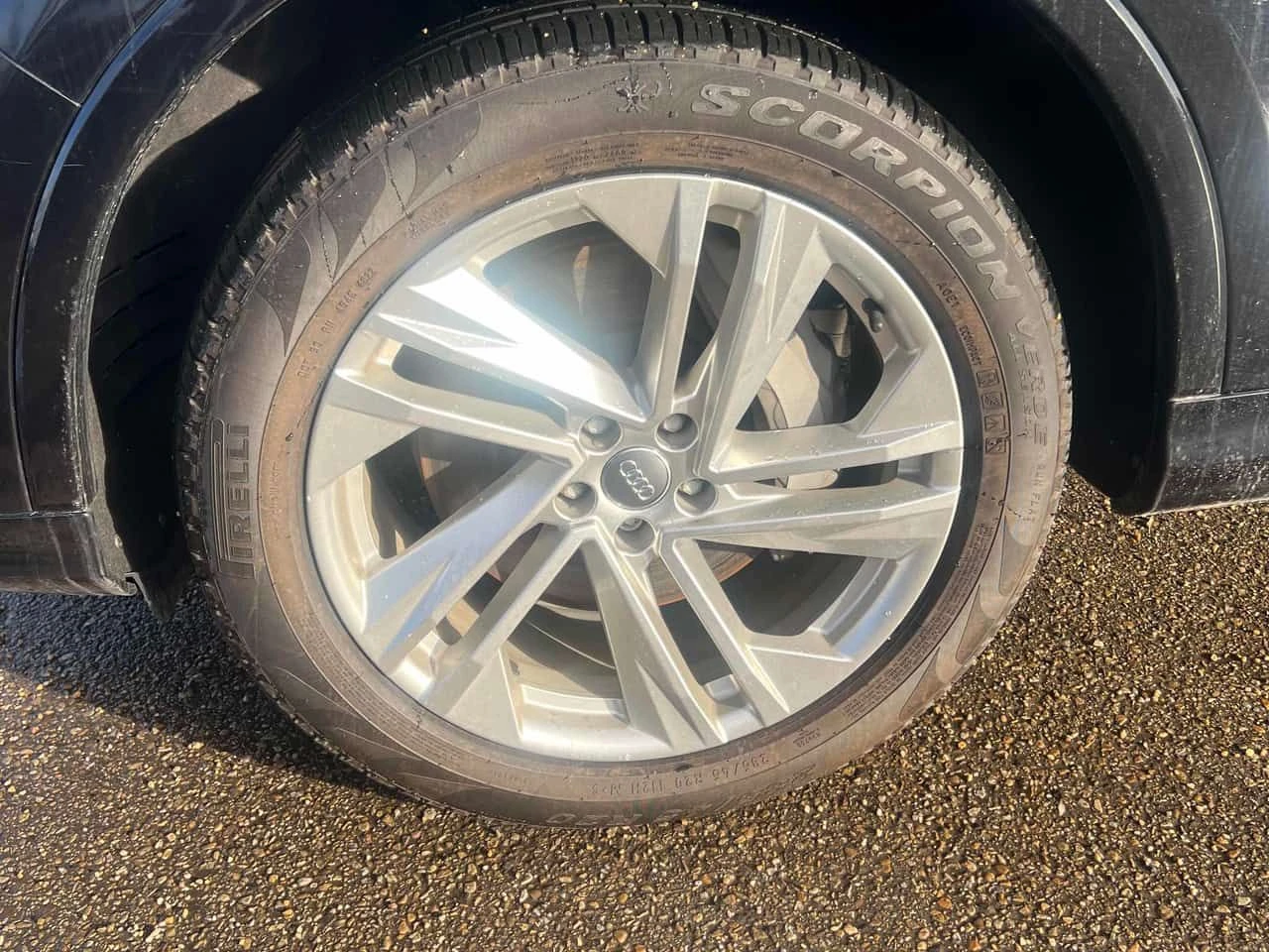 Audi Q7  /CARFAX / CAMERA/ PANO / NAVI , снимка 7 - Автомобили и джипове - 53912707