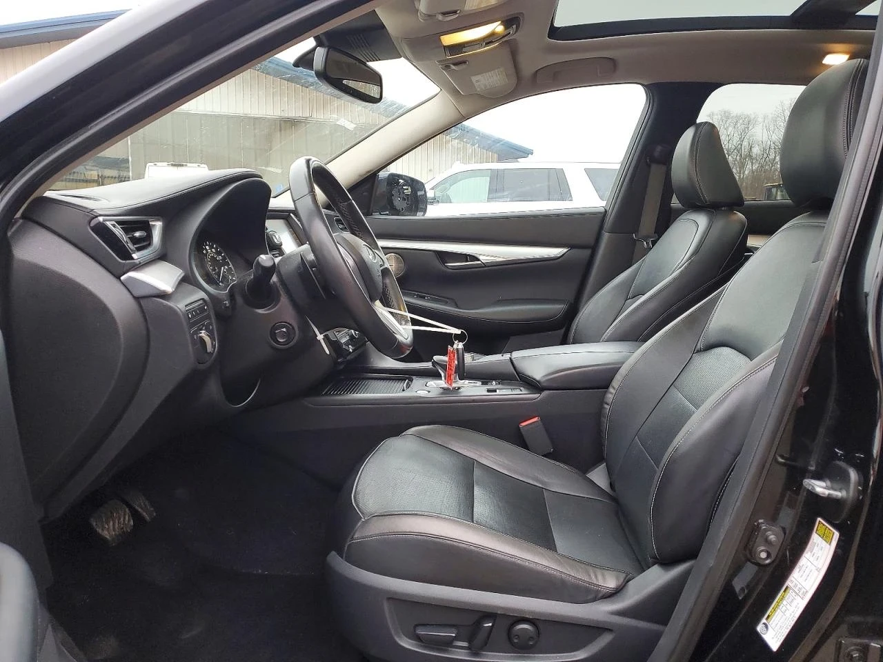 Infiniti QX50 ESSENTIAL | ЦЕНА ДО БЪЛГАРИЯ | , снимка 7 - Автомобили и джипове - 53914287