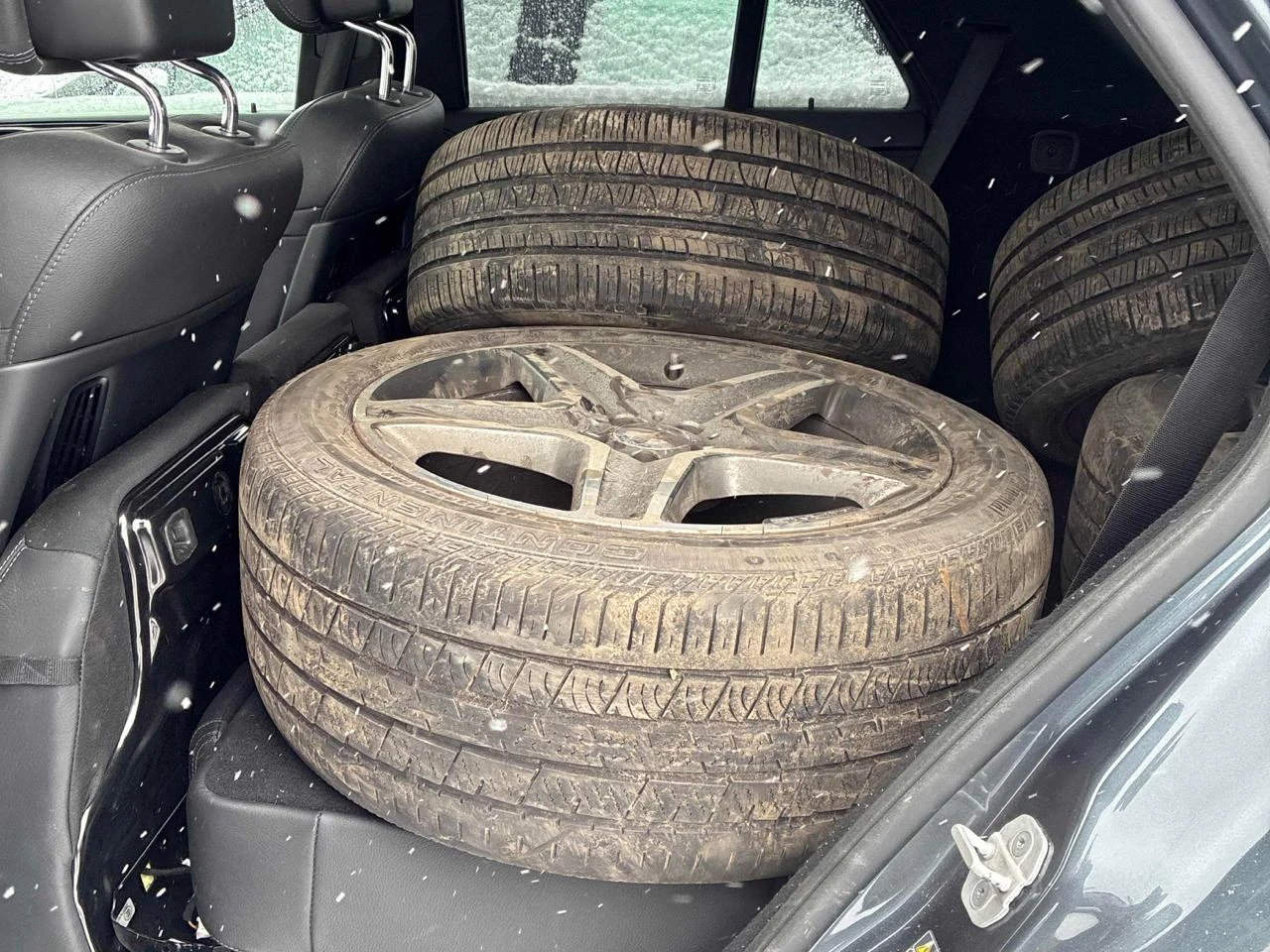 Mercedes-Benz GLE 350 BlueTech* AMG pack* Distronic* 360* Обдух* 2комп д, снимка 14 - Автомобили и джипове - 53939705