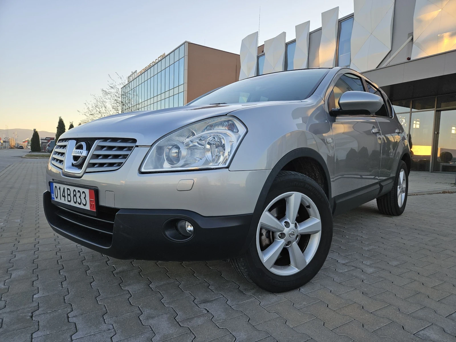 Nissan Qashqai 2.0i 4x4 SWISS EDITION 