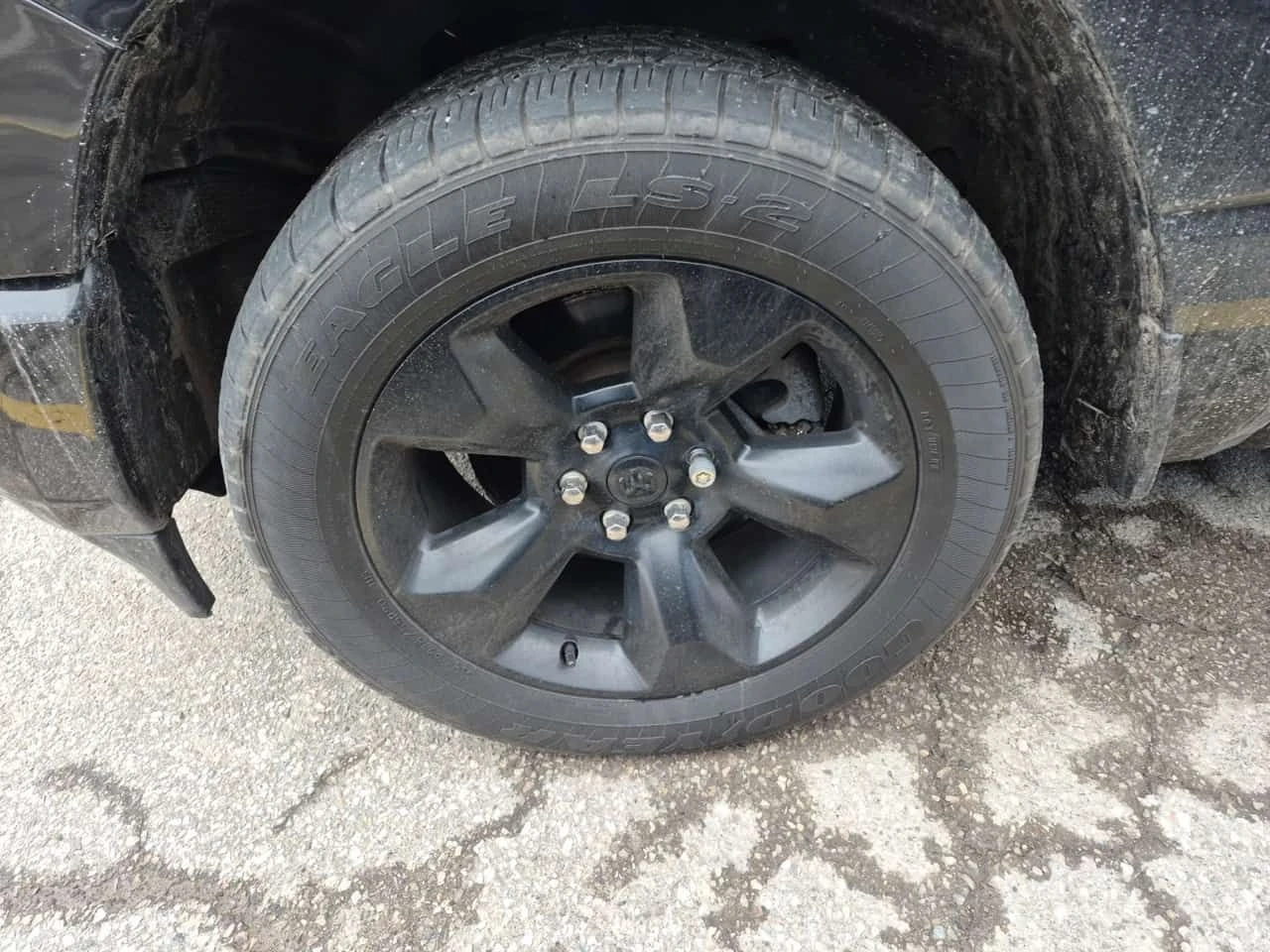 Dodge RAM 1500 * SPORT CREW CAB SHORT BED * CARFAX * ЦЕНА ДО БГ, снимка 13 - Автомобили и джипове - 54081250