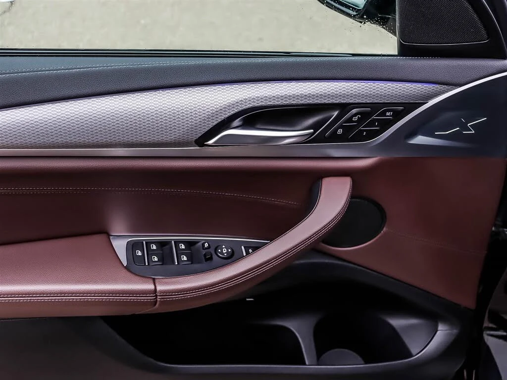 BMW X3 * М-Package* * HeadUp* AвтоКредит* (ЦЕНА ДО БГ), снимка 13 - Автомобили и джипове - 54116321