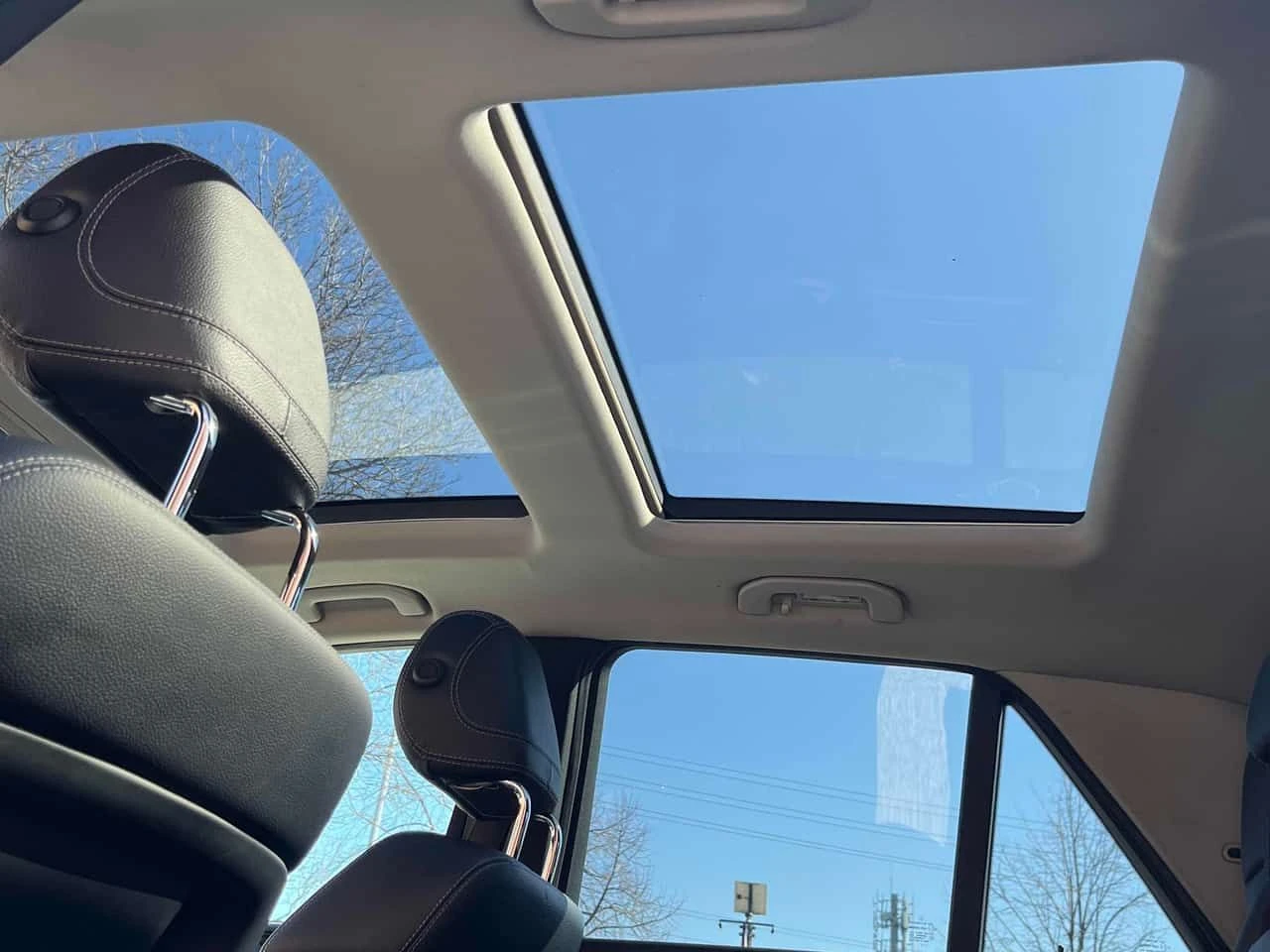 Mercedes-Benz ML 350 BlueTEC/ПАНОРАМА/ПОДГРЕВИ, снимка 13 - Автомобили и джипове - 54236672