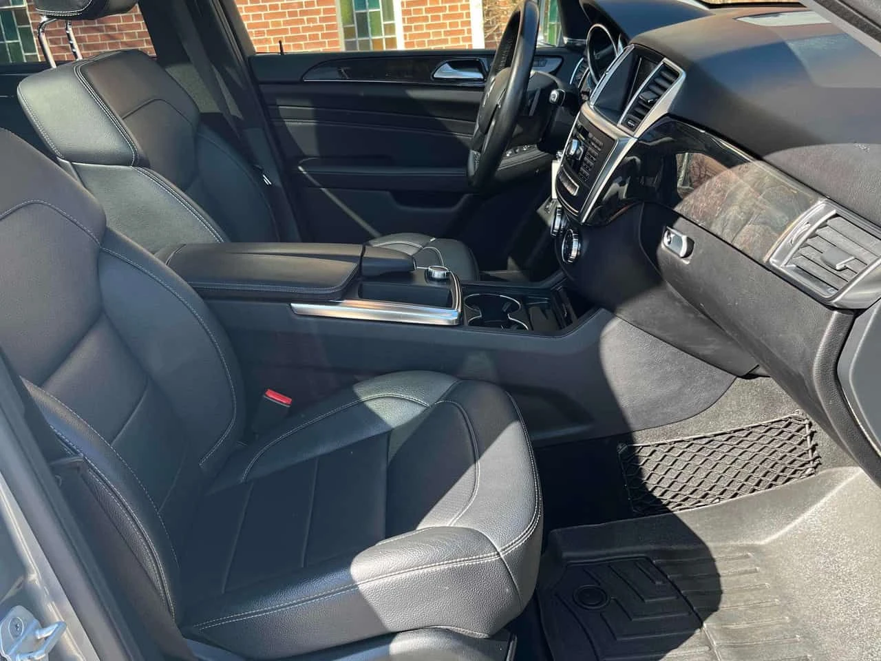 Mercedes-Benz ML 350 BlueTEC/ПАНОРАМА/ПОДГРЕВИ, снимка 14 - Автомобили и джипове - 54236672