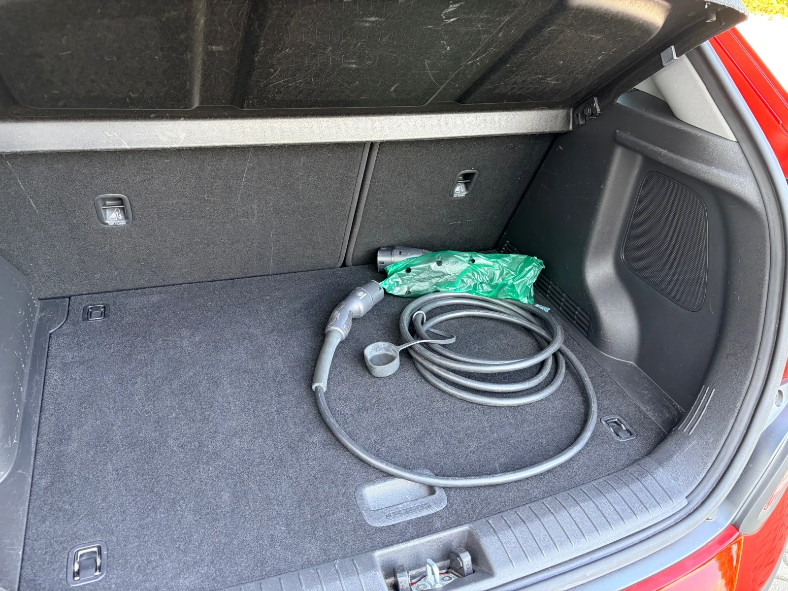 Hyundai Kona PREMIUM!!! 100%SOH!!!64kw 204kc TERMOPOMPA!!!, снимка 14 - Автомобили и джипове - 54691467