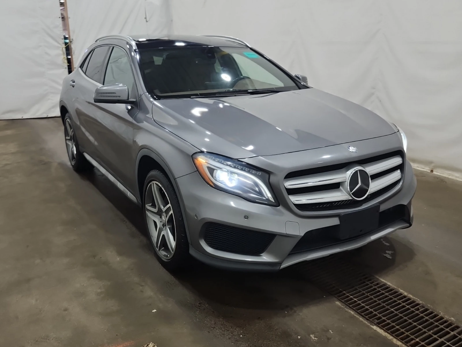 Mercedes-Benz GLA 250 AMG * ПОДГРЕВ * КАМЕРА * CARFAX * , снимка 3 - Автомобили и джипове - 55117272