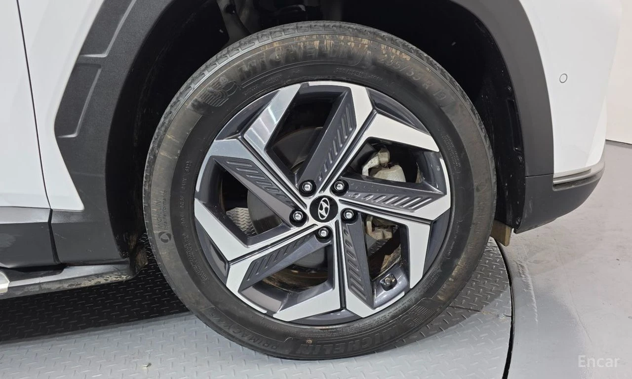 Hyundai Tucson 1.6 Hybrid Inspiration 4x4* DISTRONIC* 360 CAM* , снимка 5 - Автомобили и джипове - 55309159