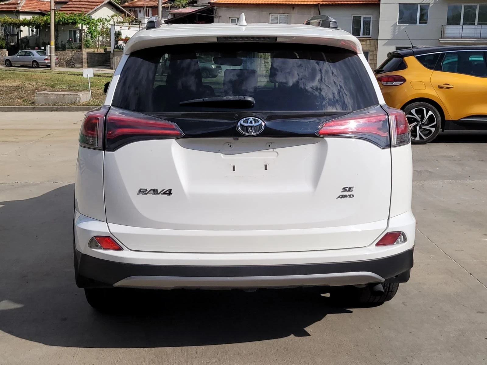 Toyota Rav4 2.5 SE-AVD, снимка 2 - Автомобили и джипове - 56047230