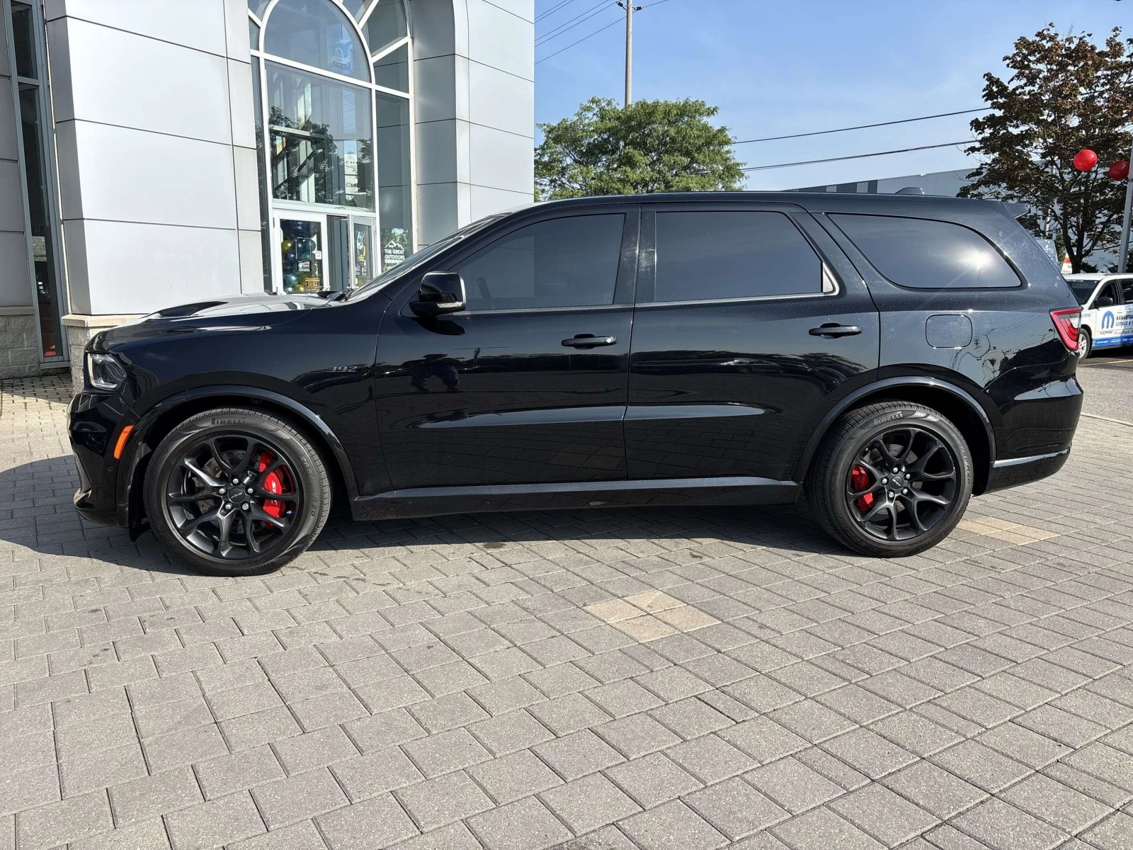 Dodge Durango * SRT 392 | One Owner Unit | Local Trade | Low KMS, снимка 4 - Автомобили и джипове - 56086602