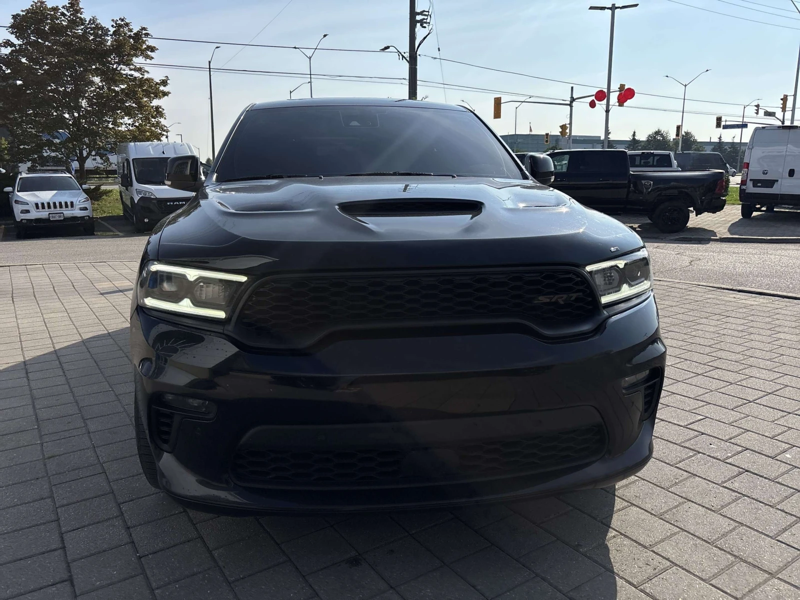 Dodge Durango * SRT 392 | One Owner Unit | Local Trade | Low KMS, снимка 2 - Автомобили и джипове - 56086602
