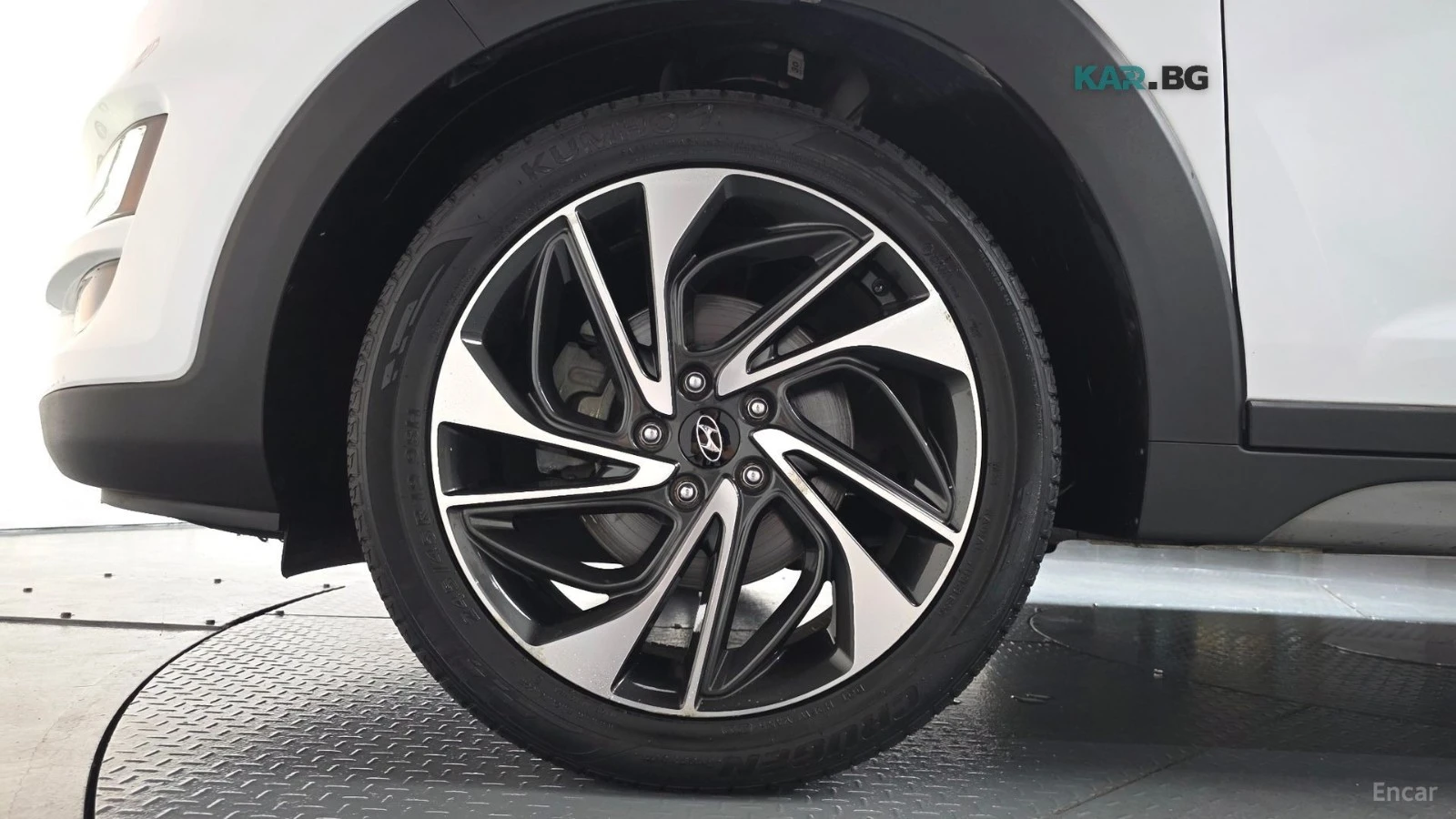 Hyundai Tucson 360КАМ* ПАНО* 4 ПОДГРЕВИ* JBL* ДИСТРОНИК* ОБДУХВАН, снимка 5 - Автомобили и джипове - 56194944