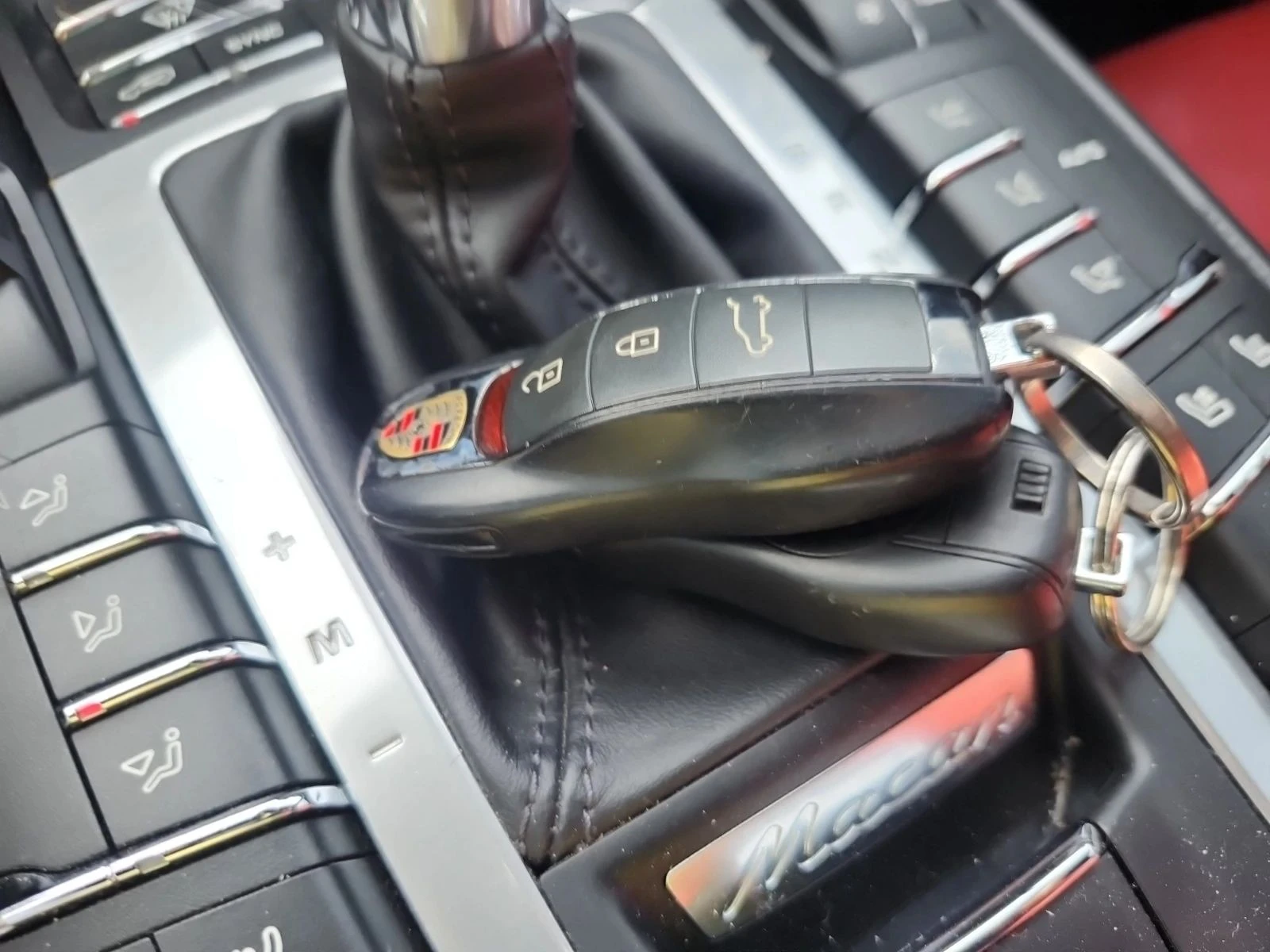 Porsche Macan, снимка 11 - Автомобили и джипове - 56683170