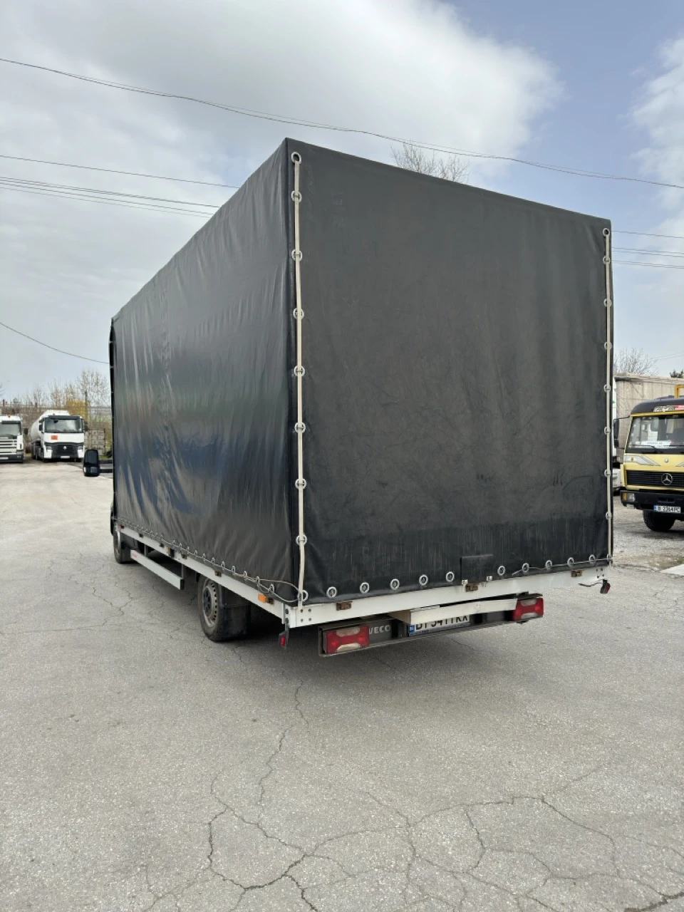 Iveco 35c18 Daily, снимка 7 - Бусове и автобуси - 54413195