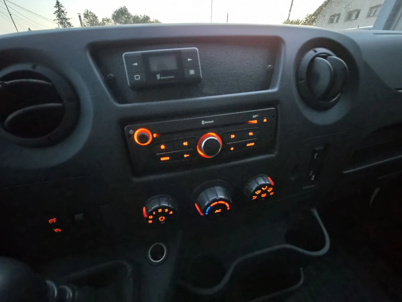 Renault Master 2.3DCI NAVI KLIMA, снимка 17 - Бусове и автобуси - 56602101