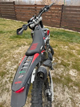 Rieju MR 125 Pro, снимка 2