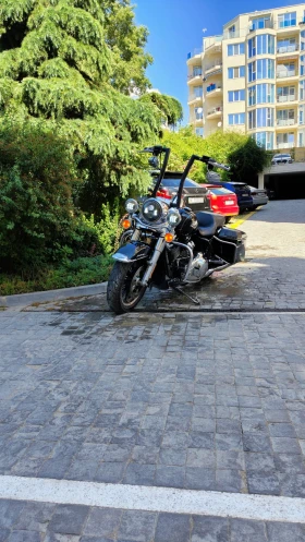     Harley-Davidson Street
