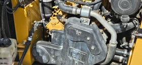 Мини челни товарачи Cat 226, снимка 7