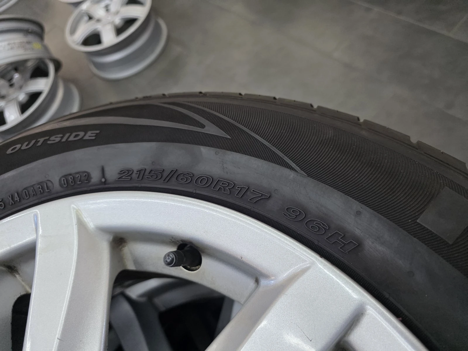 Гуми Летни 215/60R17, снимка 10 - Гуми и джанти - 56731040