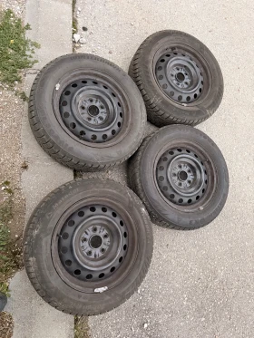        205/60R16