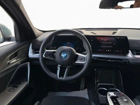BMW iX2 30/xDRIVE/313HP/MSPORT/PANO/ГАРАНЦИЯ/360/HUD/208z, снимка 8