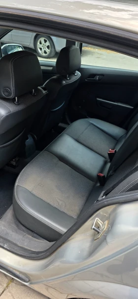 Opel Astra, снимка 11
