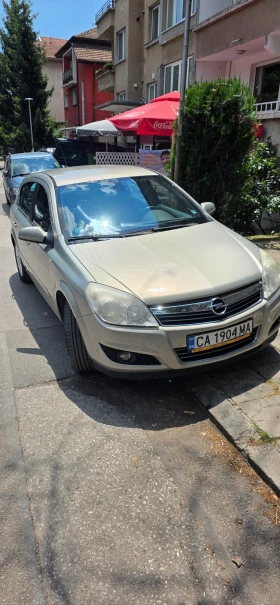Opel Astra, снимка 1