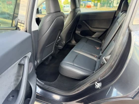 Tesla Model Y 2024 / LFP Батерия / 31280км  / Термопомпа, снимка 11