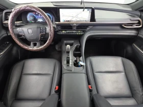 Toyota Crown 2.5 4WD HYBRID, снимка 7