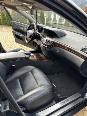 Mercedes-Benz S 550  4 matik, снимка 17