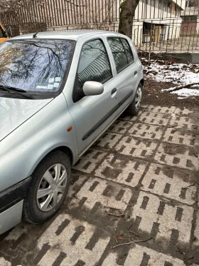 Renault Clio - 1100 € / 2151.41 лв. - 76744240 7
