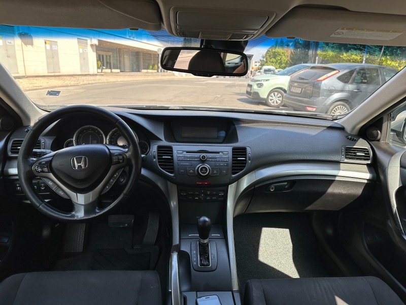 Honda Accord 2.2 i-DTEC Elegance, снимка 11 - Автомобили и джипове - 45899750