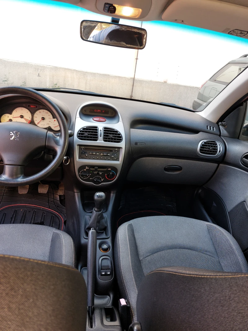 Peugeot 206 1.4 HDI, снимка 5 - Автомобили и джипове - 47448142