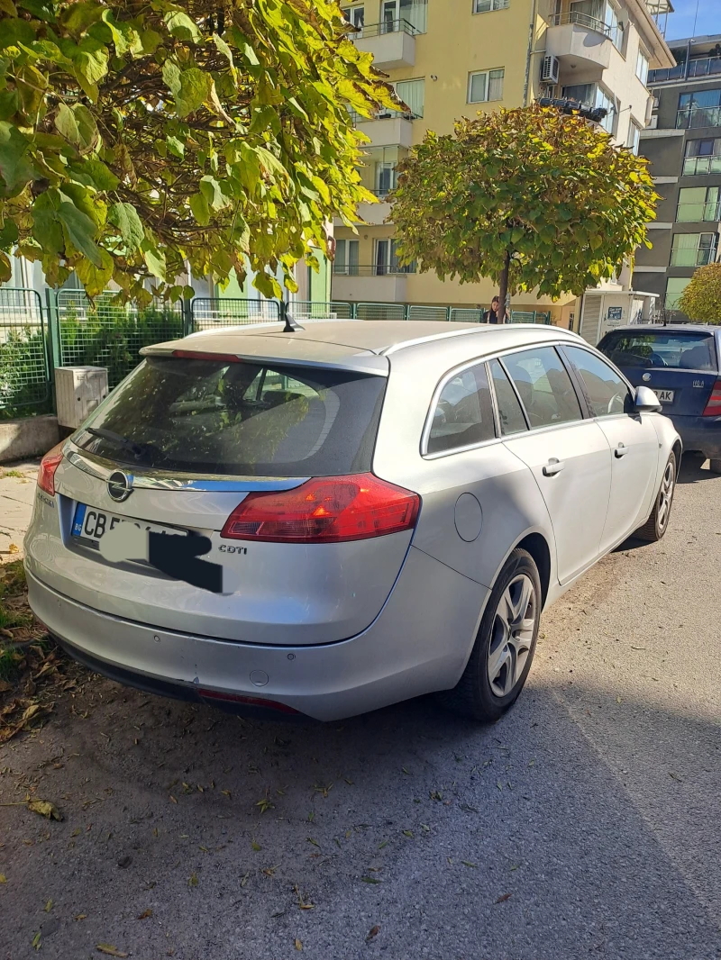 Opel Insignia, снимка 1 - Автомобили и джипове - 47703796