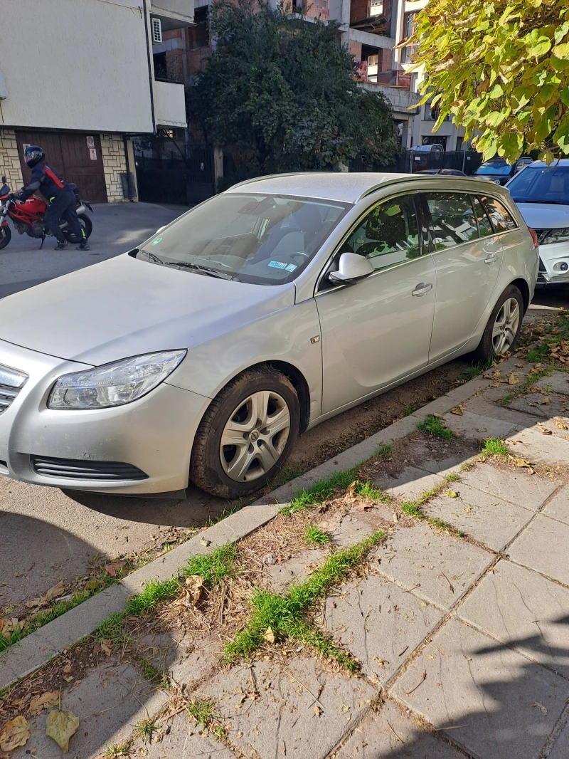 Opel Insignia, снимка 4 - Автомобили и джипове - 47703796